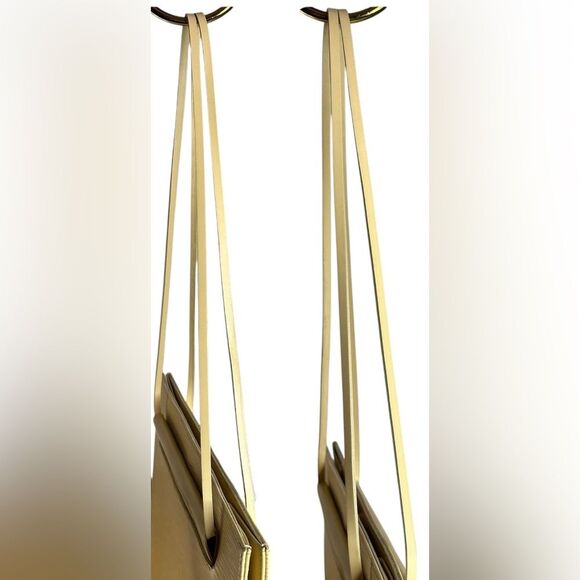 Louis Vuitton Epi Leather Saint Tropez EUC - Picture 8 of 10